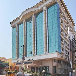 Hotel Grand Residence